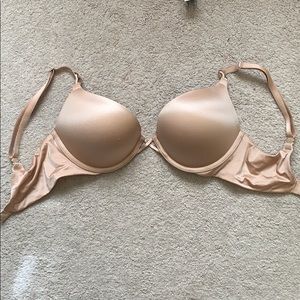 Victoria’s Secret bombshell bra 32C neutral color